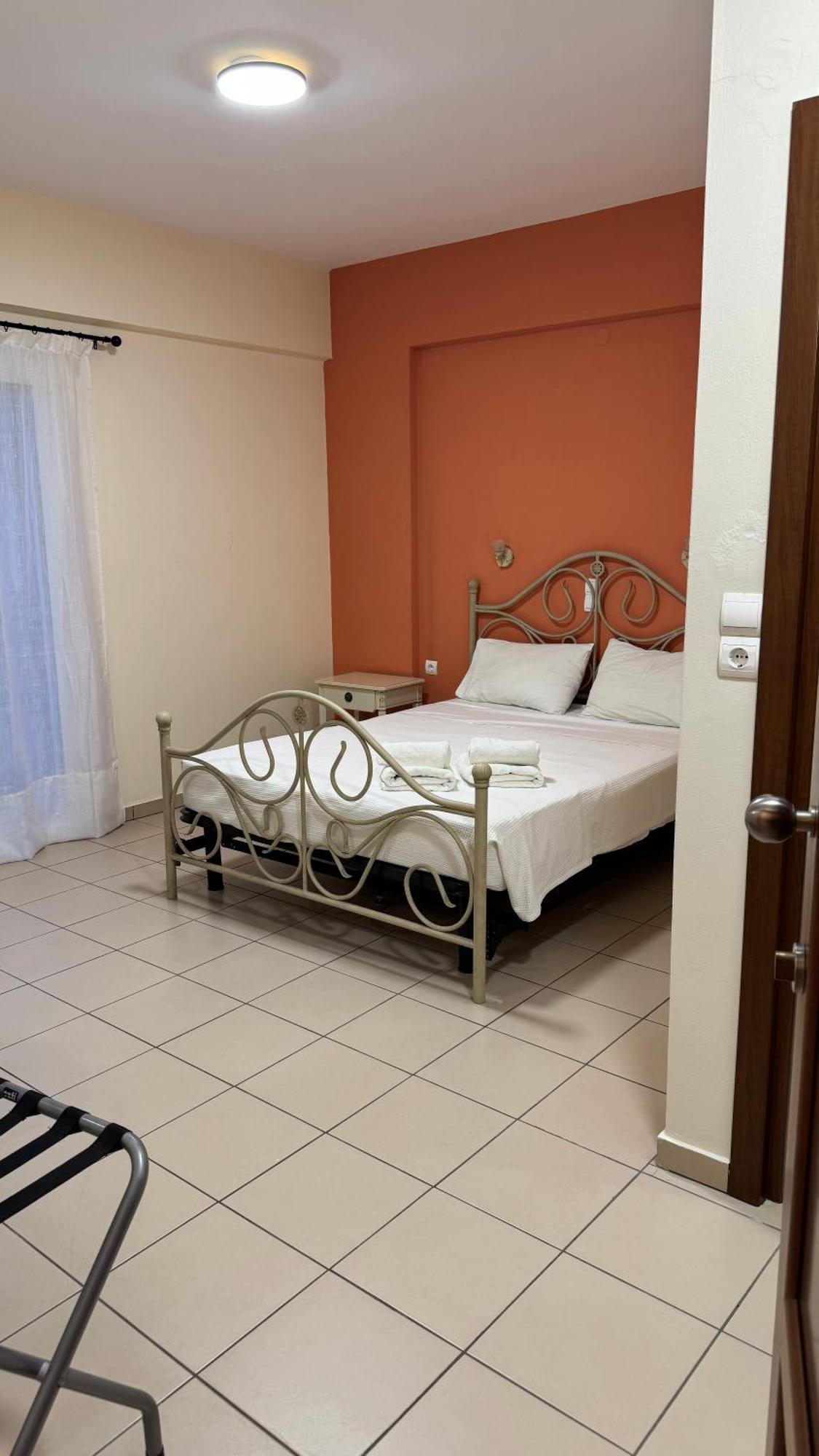 Sívota Chrisovalanto Hotel الغرفة الصورة