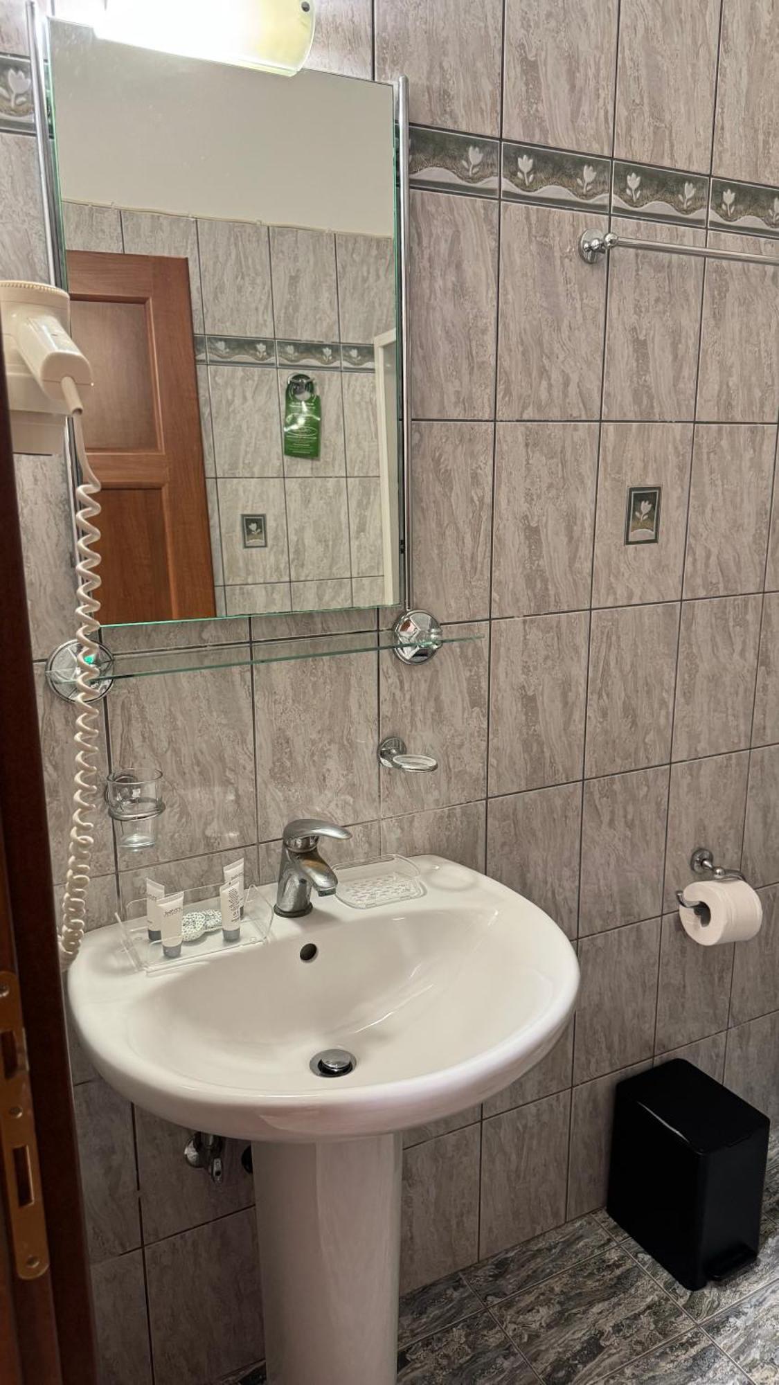 Sívota Chrisovalanto Hotel الغرفة الصورة