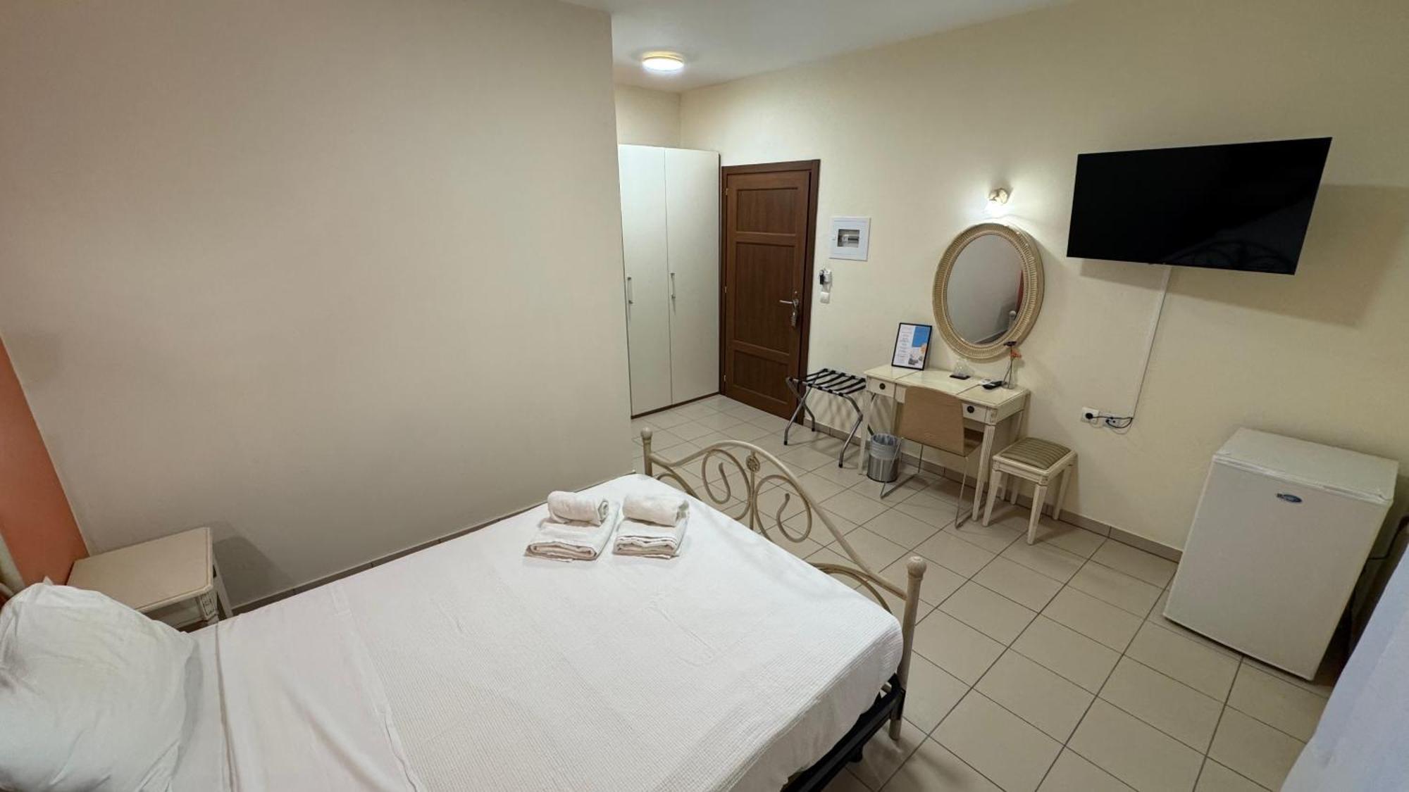 Sívota Chrisovalanto Hotel الغرفة الصورة